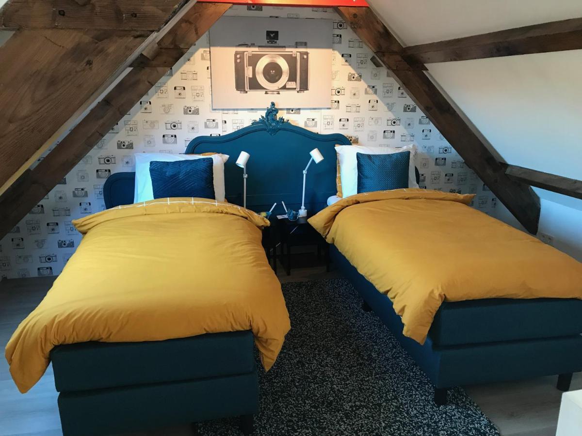 B&B Logeren Bij De Burgemeester Stad aan 't Haringvliet Exteriör bild